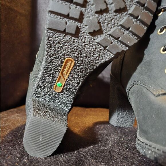 Timberland womens boots size 7.5 - Picture 8 of 9